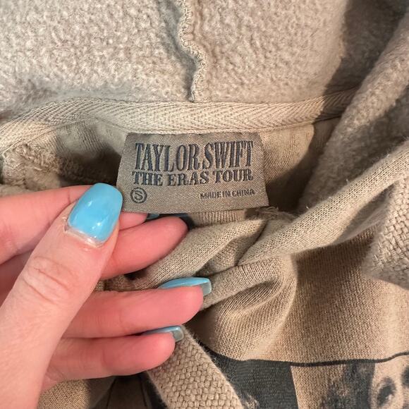 Taylor Swift The Eras Tour Hoodie Sweatshirt Fleece Graphic Print Hooded Taupe - Picture 8 of 8